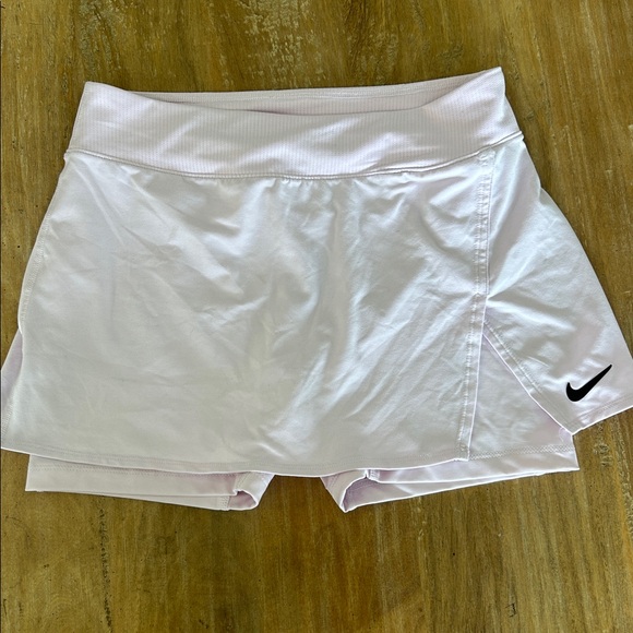 Nike Dri-Fit Court Skort Light Pink Size Medium - Picture 1 of 5